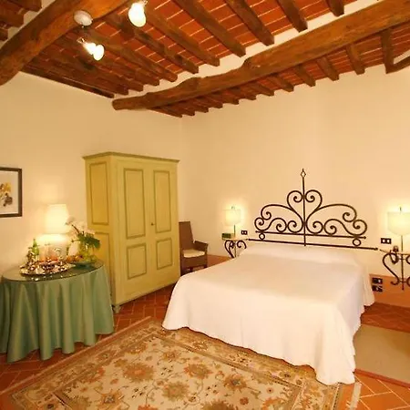 Borgo San Pietro In *