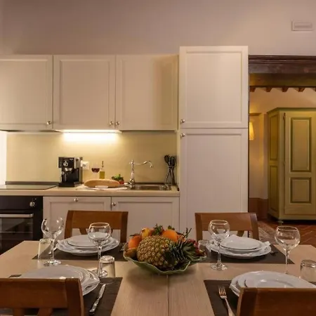 Borgo San Pietro In فيلة *