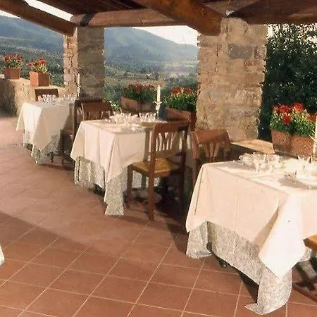 Borgo San Pietro In فيلة